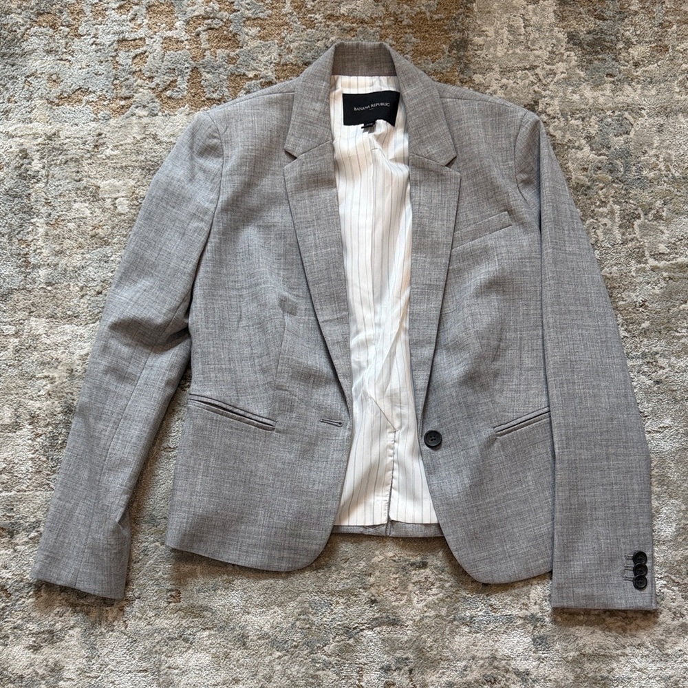 Banana Republic Light Gray Women's Blazer